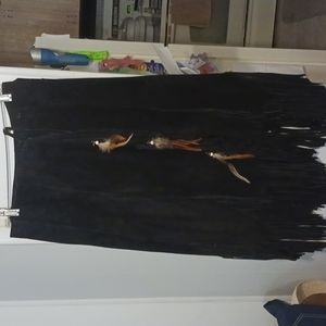 HB Suede Ajustable Skirt with Feathers.